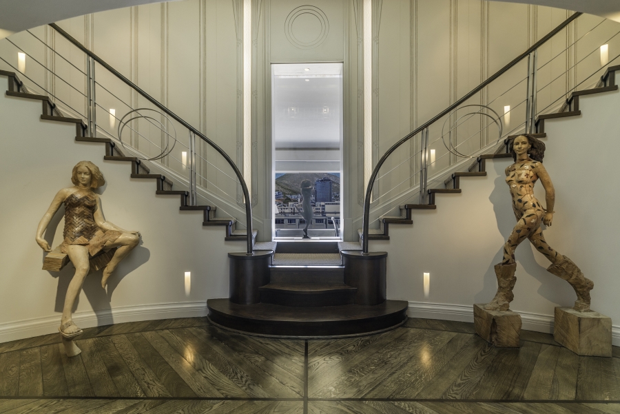 5 Bedroom Property for Sale in Mouille Point Western Cape